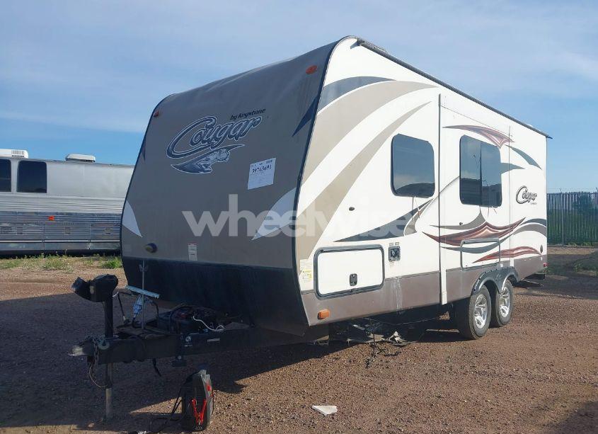 Photo 2 of 2016 Keystone Cougar (VIN 4YDT19R21GC502346)