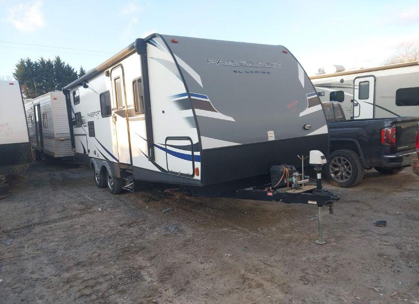 2019 Keys Passport T (VIN 4YDT24027KK413067) main photo