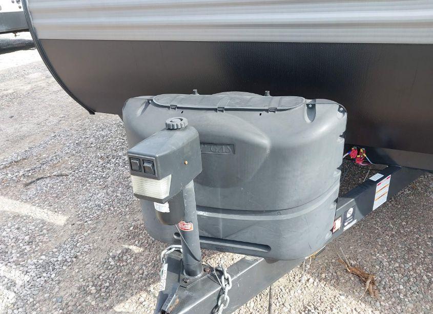 Photo 10 of 2019 Coleman Travel TRLR (VIN 4YDT2452XKH934631)