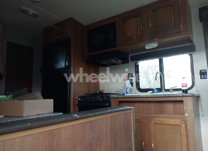 Photo 5 of 2015 Springdale Travel TRLR (VIN 4YDT26022F3102724)