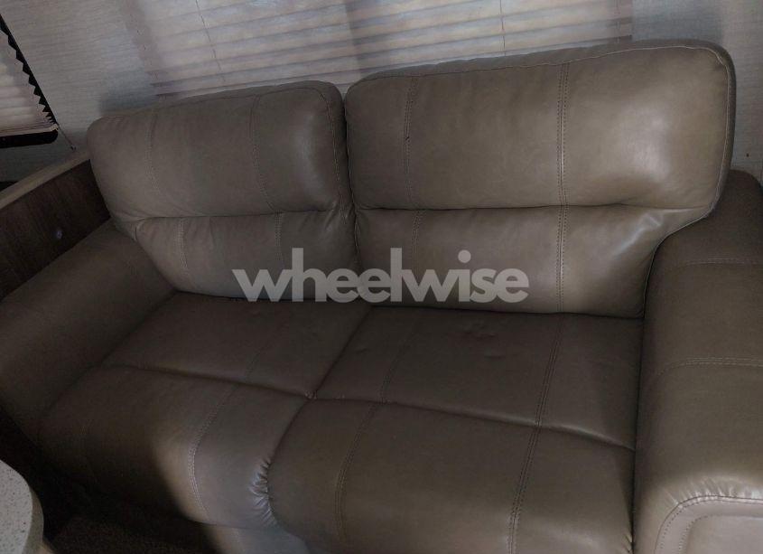 Photo 8 of 2019 Bull Trailer OTHER (VIN 4YDT26R24KD433103)