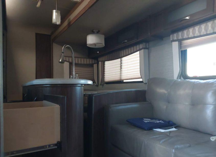 Photo 8 of 2018 Dutchmen Aerolite 272RBSS (VIN 4YDT27220JP910526)