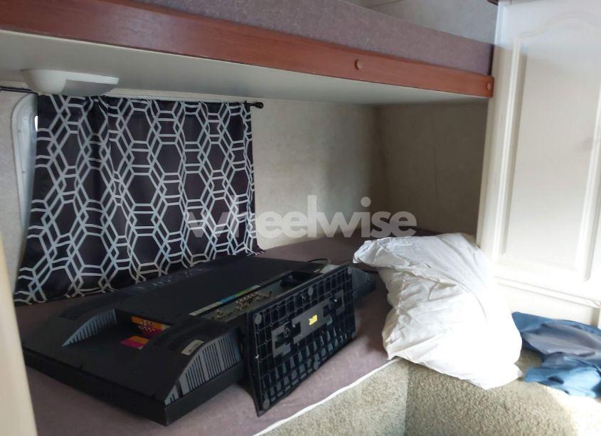 Photo 13 of 2006 Keystone Outback N/A (VIN 4YDT28R236G919806)