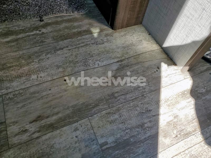 Photo 2 of 2019 OTHER CROSSROADS N/A (VIN 4YDT29022KS371825)