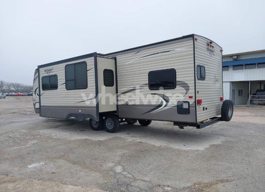 Photo 3 of 2017 Keystone Other (VIN 4YDT29B28H7209223)