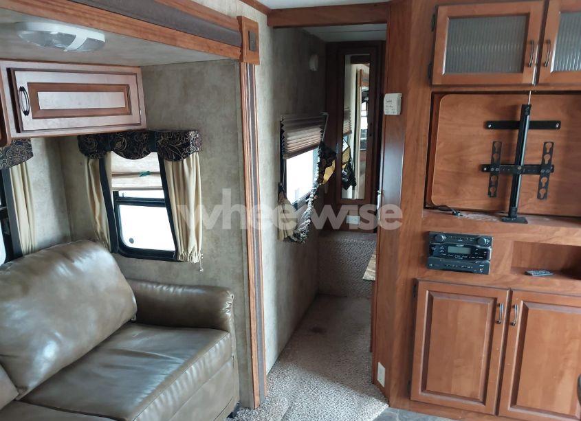 Photo 5 of 2013 Keystone Other (VIN 4YDT30328DV601163)