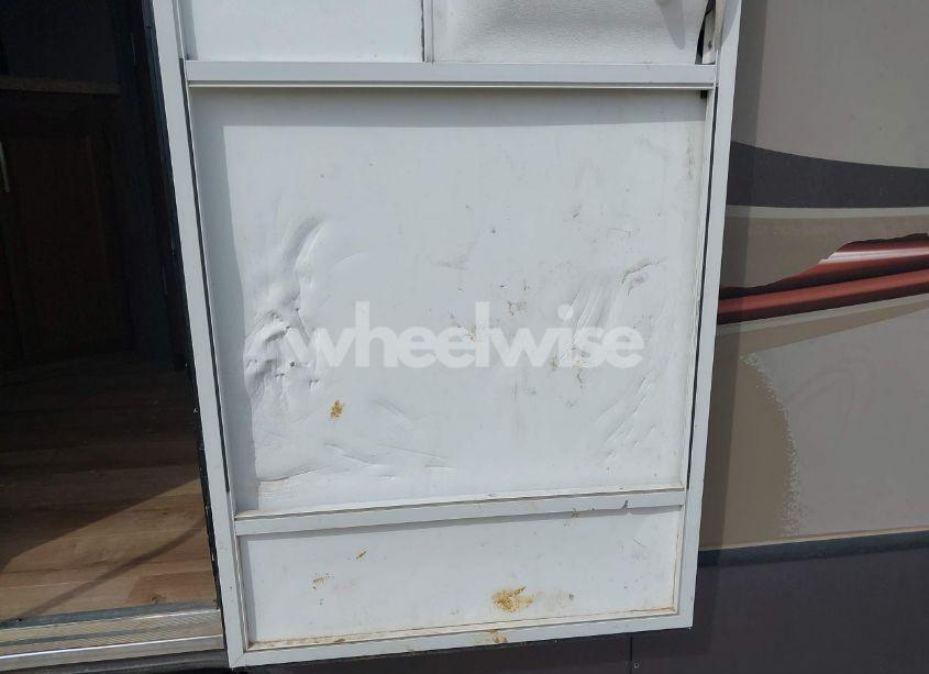 Photo 6 of 2016 Keystone Cougar (VIN 4YDT33R28GV500105)