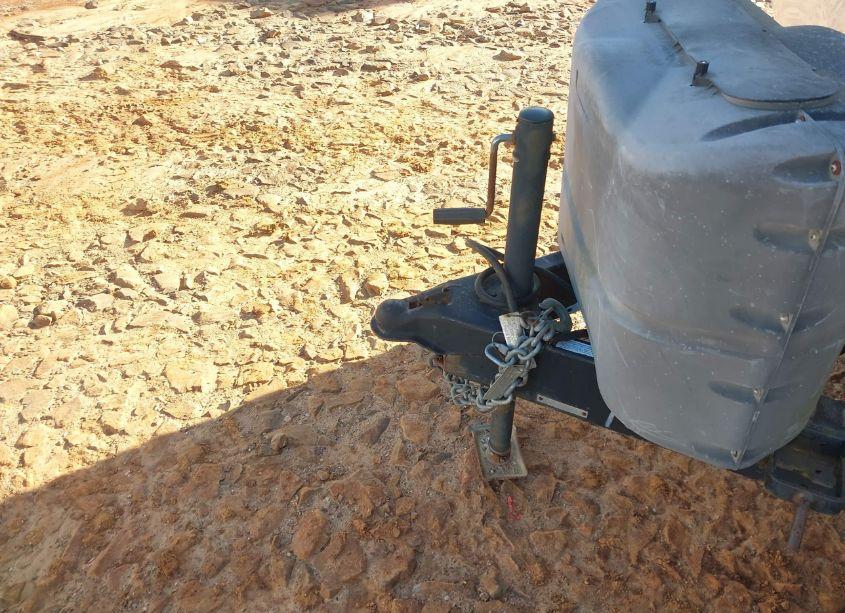 Photo 10 of 2016 Keystone Cougar (VIN 4YDT33S28GV505105)