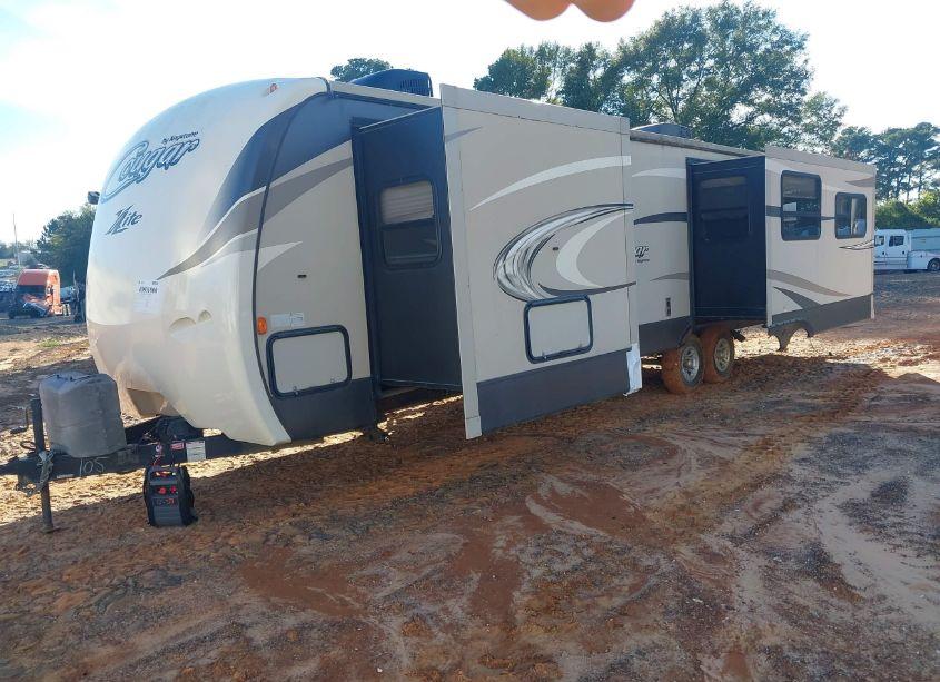 Photo 2 of 2016 Keystone Cougar (VIN 4YDT33S28GV505105)