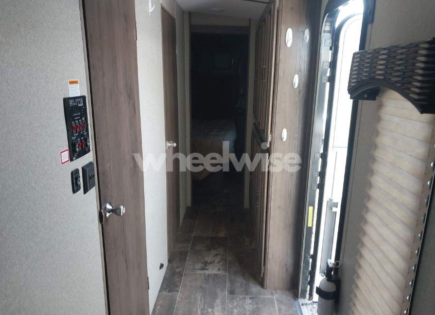 Photo 12 of 2018 Keystone Passport N/A (VIN 4YDT34M2XJK417992)