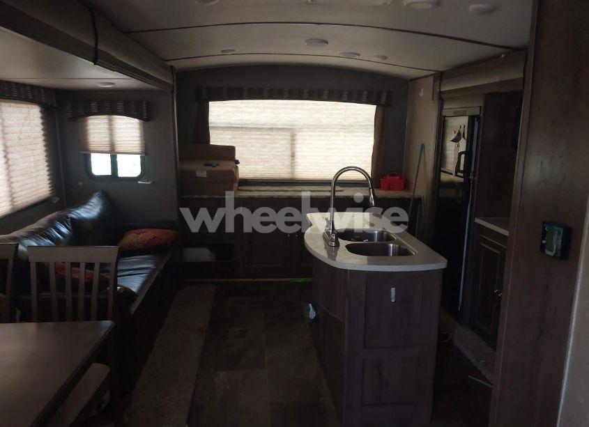 Photo 14 of 2018 Keystone Passport N/A (VIN 4YDT34M2XJK417992)