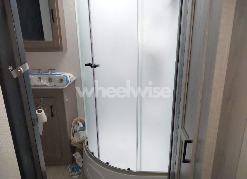 Photo 10 of 2021 Keystone Other (VIN 4YDT38F24M7253294)