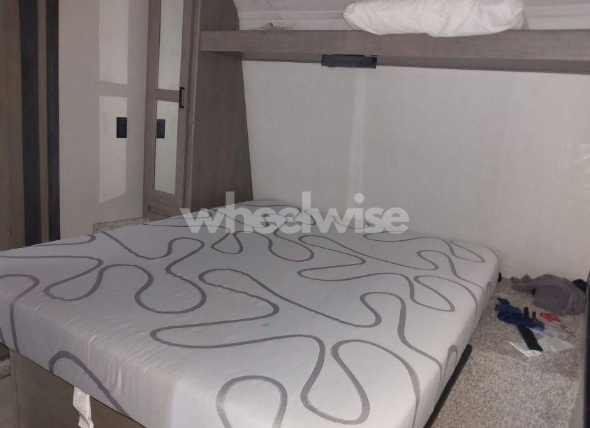 Photo 6 of 2021 Keystone Other (VIN 4YDT38F24M7253294)