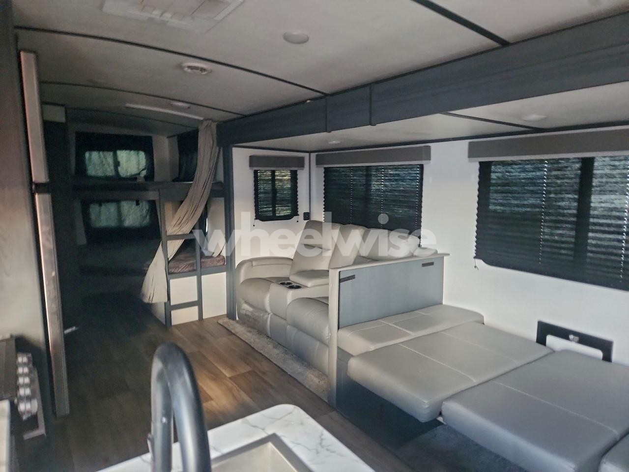 Photo 6 of 2022 KYRV BULLET (VIN 4YDTBLN22NT431557)