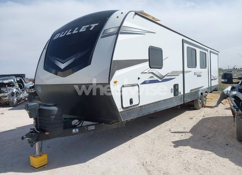 Photo 2 of 2024 Bull Trailer 330 (VIN 4YDTBLS22RD431028)