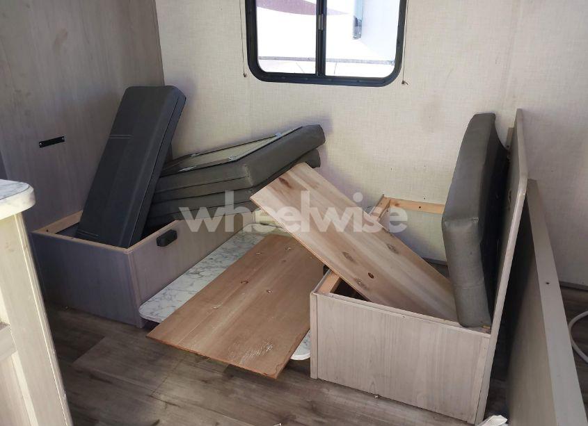 Photo 7 of 2022 Coleman Other N/A (VIN 4YDTCMG12NJ947372)