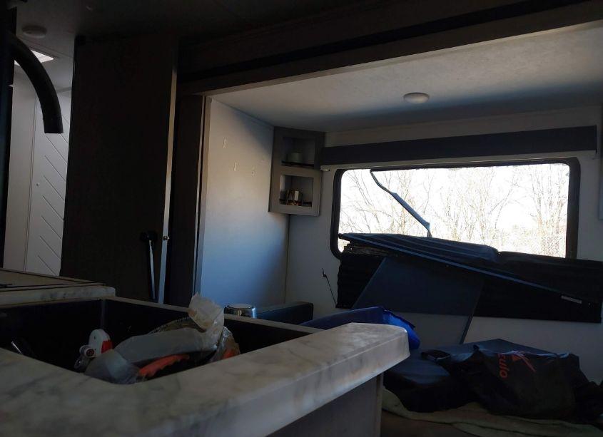 Photo 8 of 2024 Unknown 1805rb N/A (VIN 4YDTCMH23RJ935504)