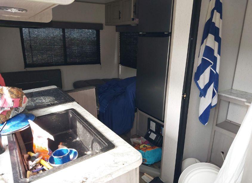 Photo 5 of 2022 Coleman Other N/A (VIN 4YDTCMJ26NH938201)