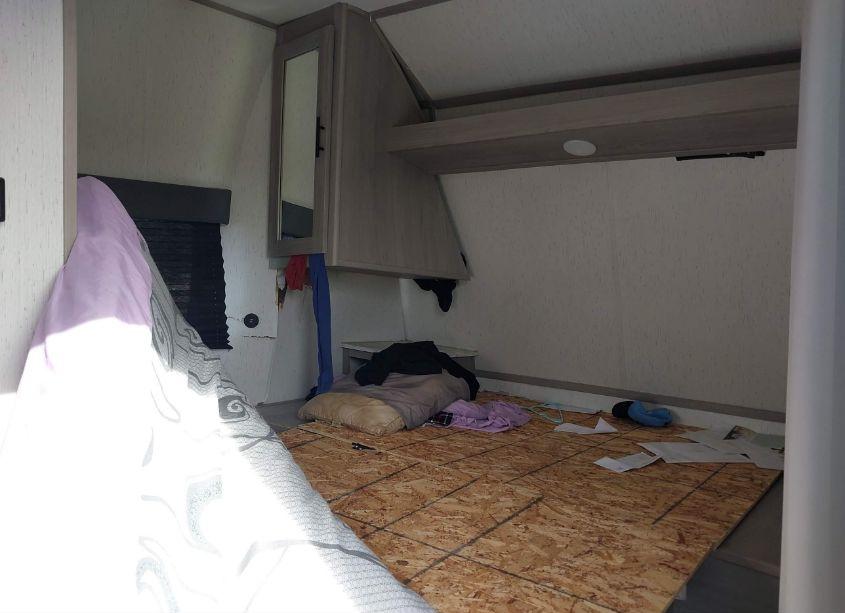 Photo 7 of 2022 Coleman Other N/A (VIN 4YDTCMJ26NH938201)