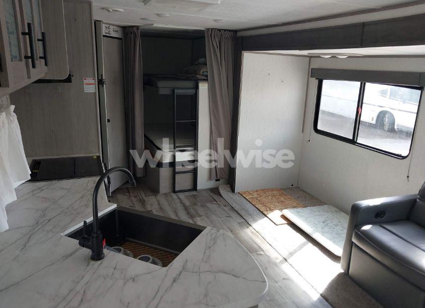 Photo 5 of 2022 Coleman Other N/A (VIN 4YDTCMM21NH933578)