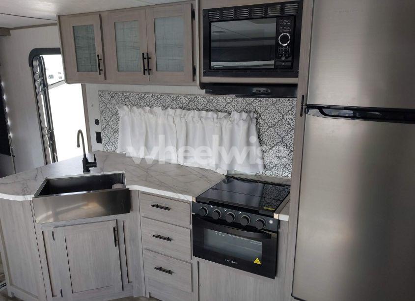 Photo 7 of 2022 Coleman Other N/A (VIN 4YDTCMM21NH933578)