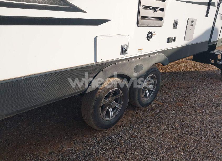 Photo 13 of 2022 Coleman Other N/A (VIN 4YDTCMN24NM940059)