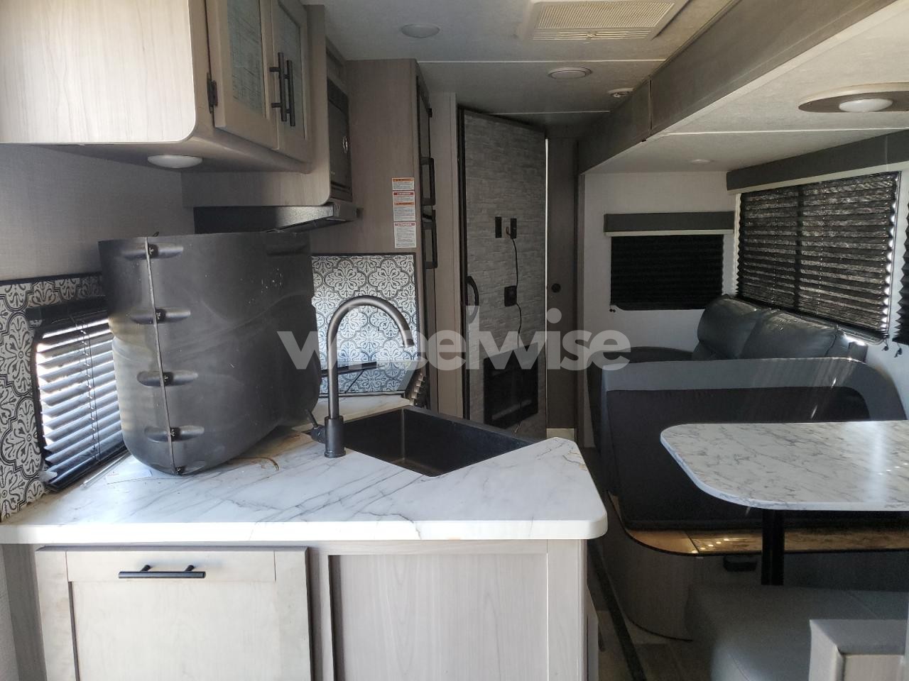 Photo 6 of 2022 DUTCHMEN COLEMAN (VIN 4YDTCMP26NM947107)