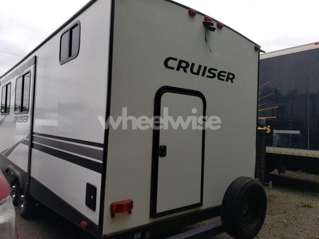 Photo 2 of 2022 CROSSROADS CRUIS22BBH N/A (VIN 4YDTCRN27N6320839)