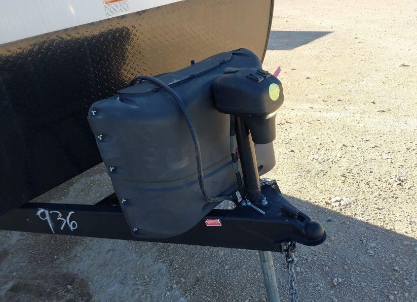 Photo 10 of 2022 Keystone Hideout 32LBH (VIN 4YDTH1R22N7247936)