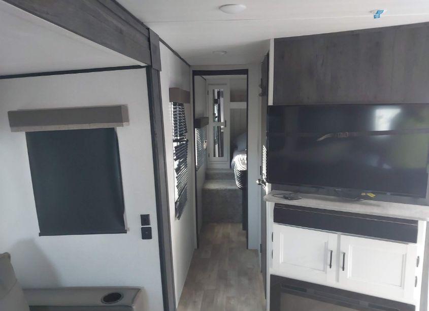 Photo 13 of 2022 Keystone Hideout 32LBH (VIN 4YDTH1R22N7247936)