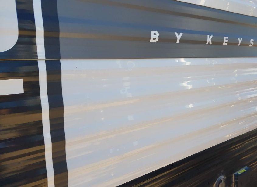 Photo 6 of 2022 Keystone Hideout 32LBH (VIN 4YDTH1R22N7247936)