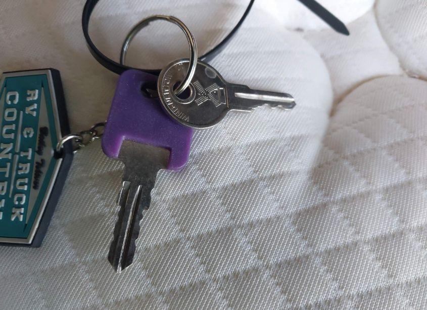 Photo 11 of 2022 Keystone Springdale MINI (VIN 4YDTSGH25NW103115)