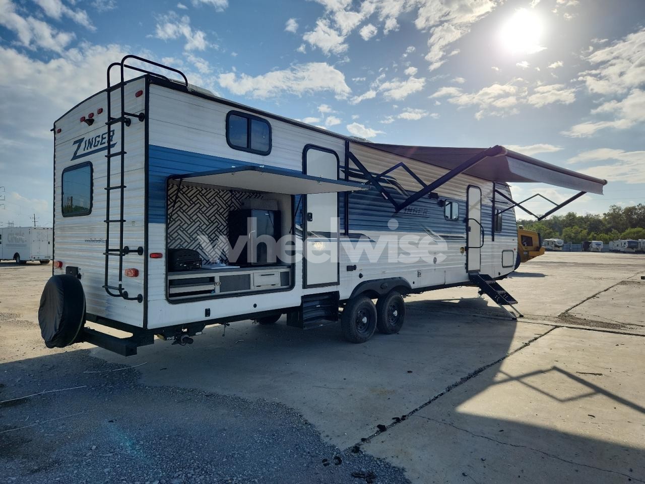 Photo 4 of 2023 DUTCHMAN ZIPPER (VIN 4YDTZRR21PS370414)