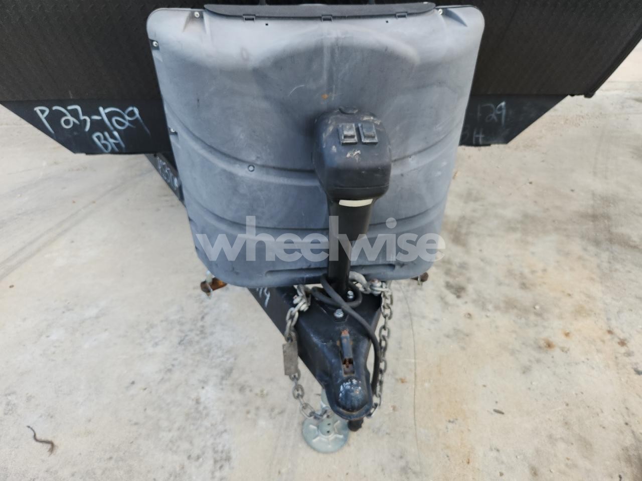 Photo 7 of 2023 DUTCHMAN ZIPPER (VIN 4YDTZRR21PS370414)