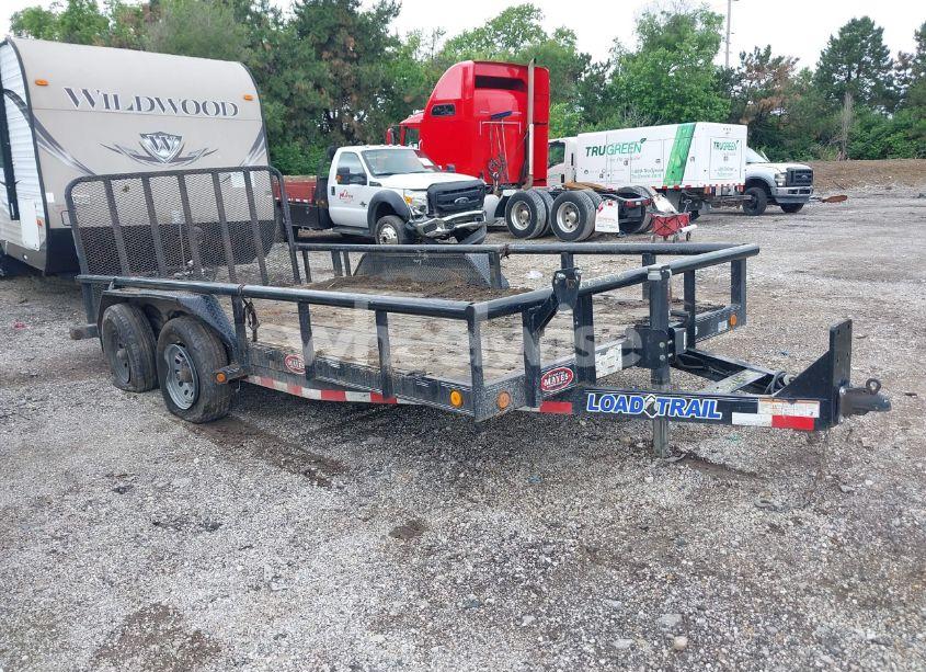 2022 Load Trail 16' CAR HAULER TRAILER (VIN 4ZECH1620N1242952) main photo