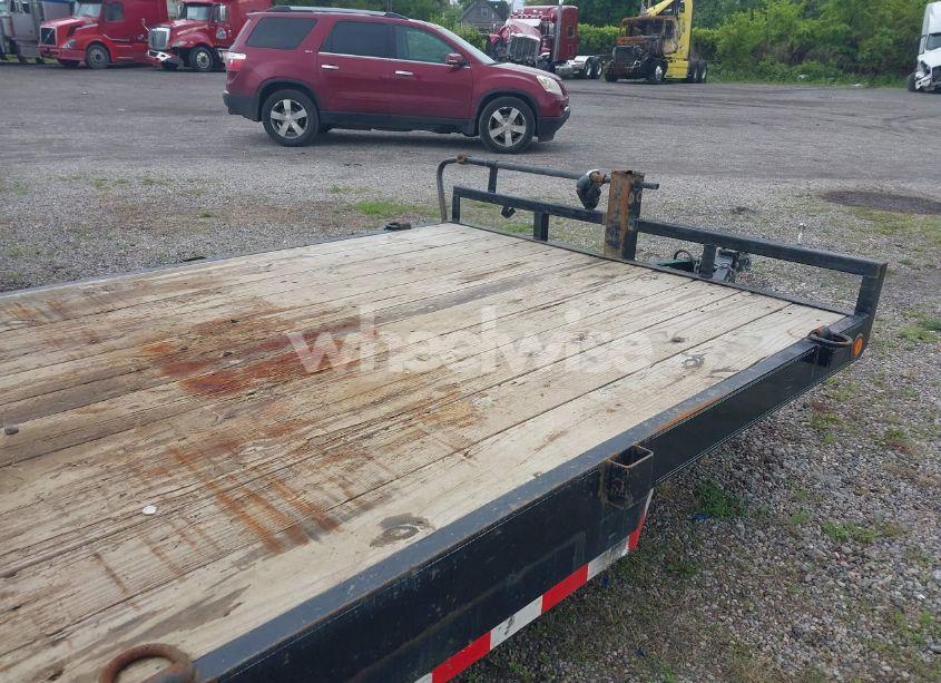 Photo 8 of 2020 Load Trail LOAD TRAIL (VIN 4ZECH2028L1209242)