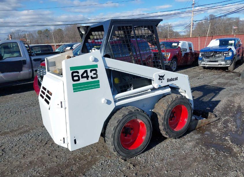 Photo 4 of 1986 Bobocat 643 (VIN 5015M26265)