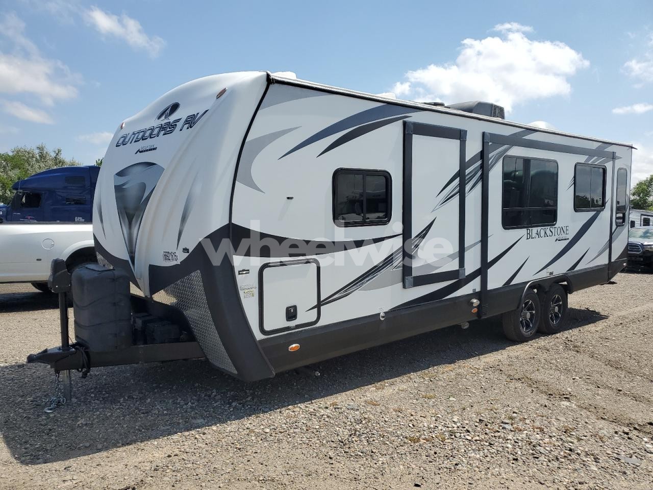 Photo 2 of 2018 OUTDOORS BLACKSTONE (VIN 51W153224J1014897)