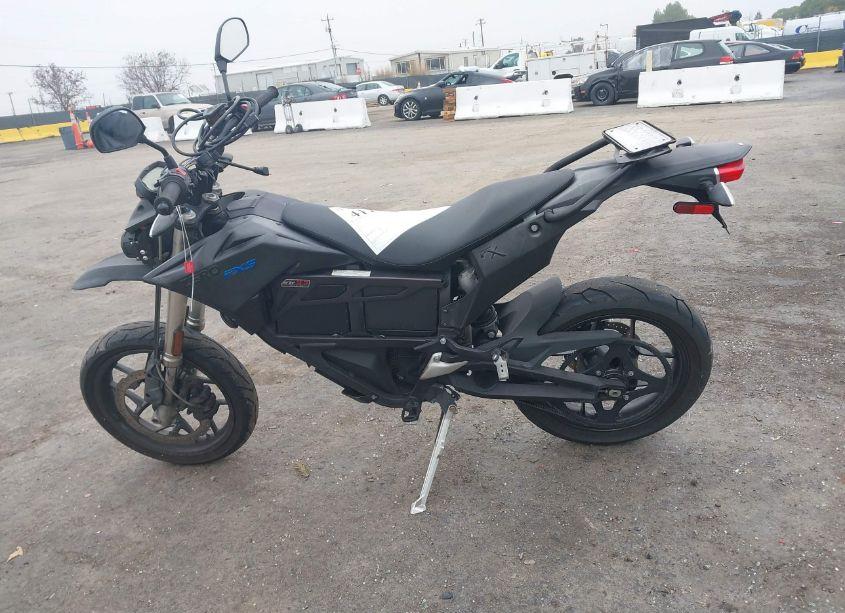 Photo 13 of 2016 Zero Motorcycles INC FX 3.3/6.5 (VIN 538XX8Z12GCJ05997)