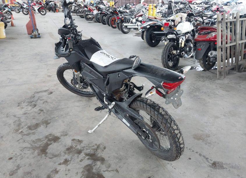 Photo 3 of 2023 Zero Motorcycles INC FX (VIN 538XXDZ42PCC23294)