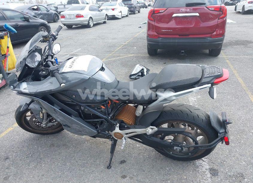 Photo 13 of 2021 Zero Motorcycles INC SR/S (VIN 538ZFBZ71MCL17945)