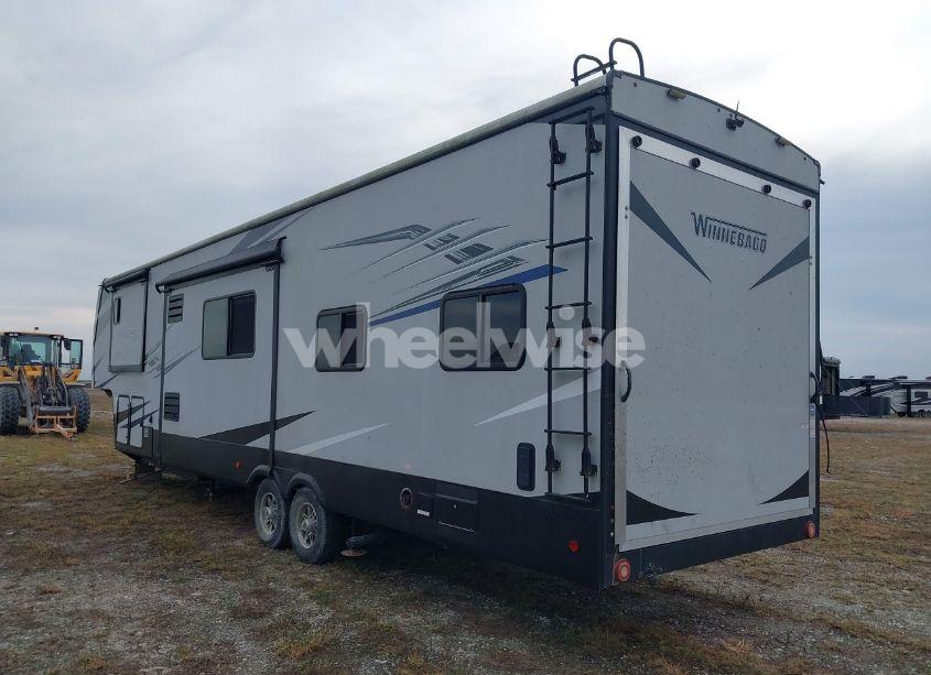 Photo 3 of 2021 Winnebago Other N/A (VIN 54CGS372XM6060193)