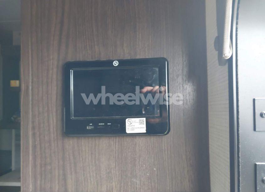 Photo 7 of 2021 Winnebago Other N/A (VIN 54CGS372XM6060193)