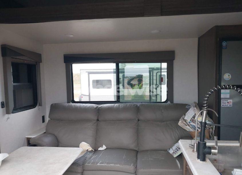 Photo 8 of 2021 Winnebago Other N/A (VIN 54CGS372XM6060193)