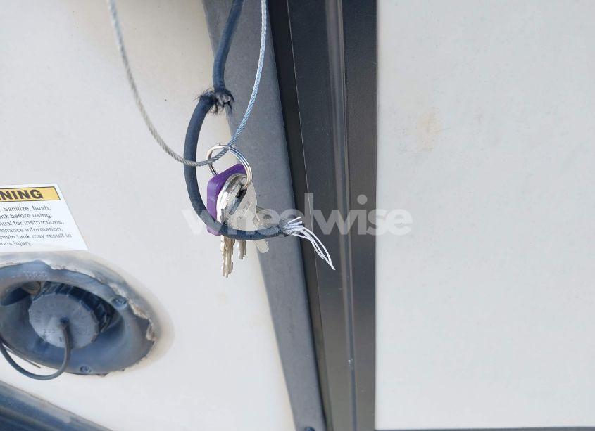 Photo 11 of 2017 Winnebago Micro MINNIE (VIN 54CTM2J25H3032272)