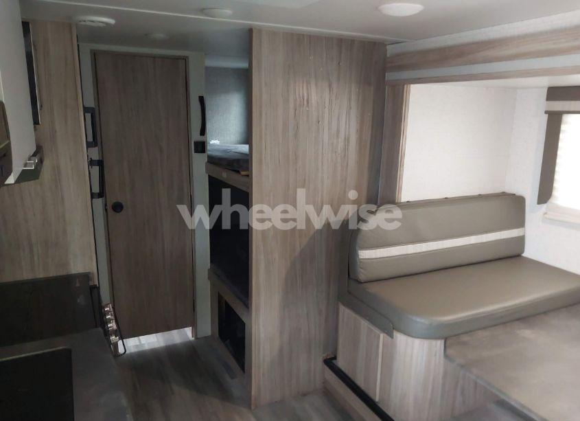 Photo 5 of 2021 Winnebago Micro MINNIE (VIN 54CTM2J25M3056730)
