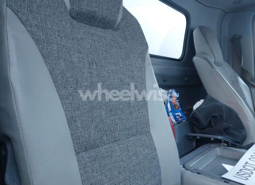 Photo 8 of 2012 Isuzu Npr N/A (VIN 54DB4W1B6CS805165)