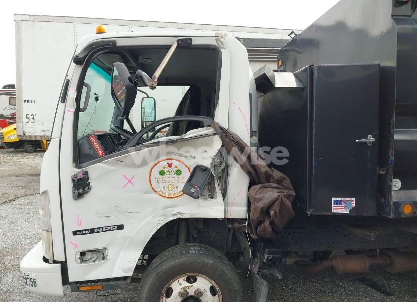 Photo 11 of 2012 Isuzu Npr N/A (VIN 54DB4W1B7CS803389)