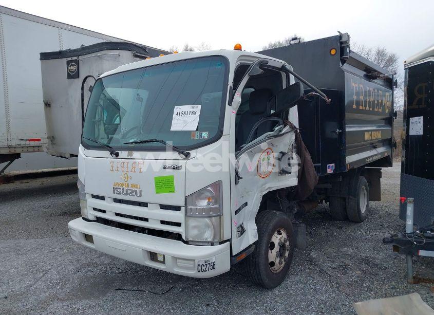 Photo 2 of 2012 Isuzu Npr N/A (VIN 54DB4W1B7CS803389)