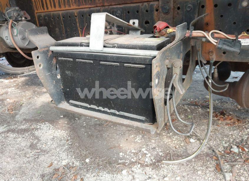 Photo 12 of 2015 Isuzu Npr HD CREW (VIN 54DC4J1B0FS805481)